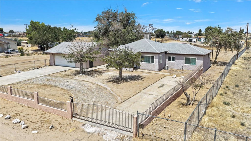 15212 Dos Palmas Property Photo 1
