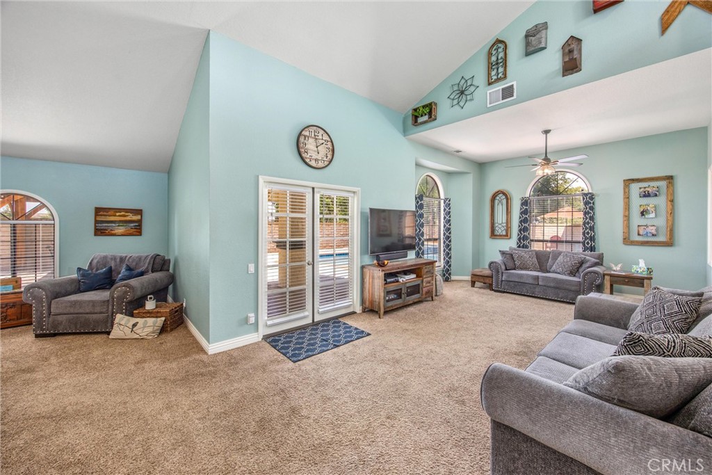5857 Dora Court Property Photo 3