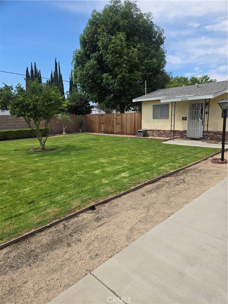 18250 Bonnie Property Photo 5