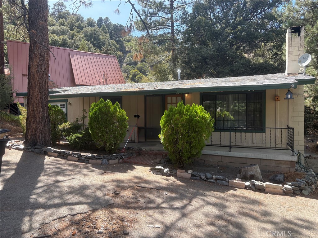 5304 Desert View Property Photo 2