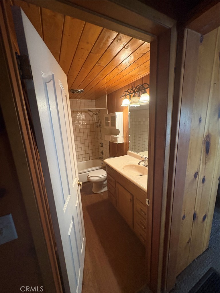 5304 Desert View Property Photo 13