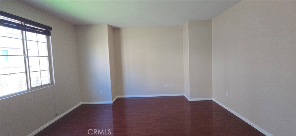 425 Merced Court Property Photo 6