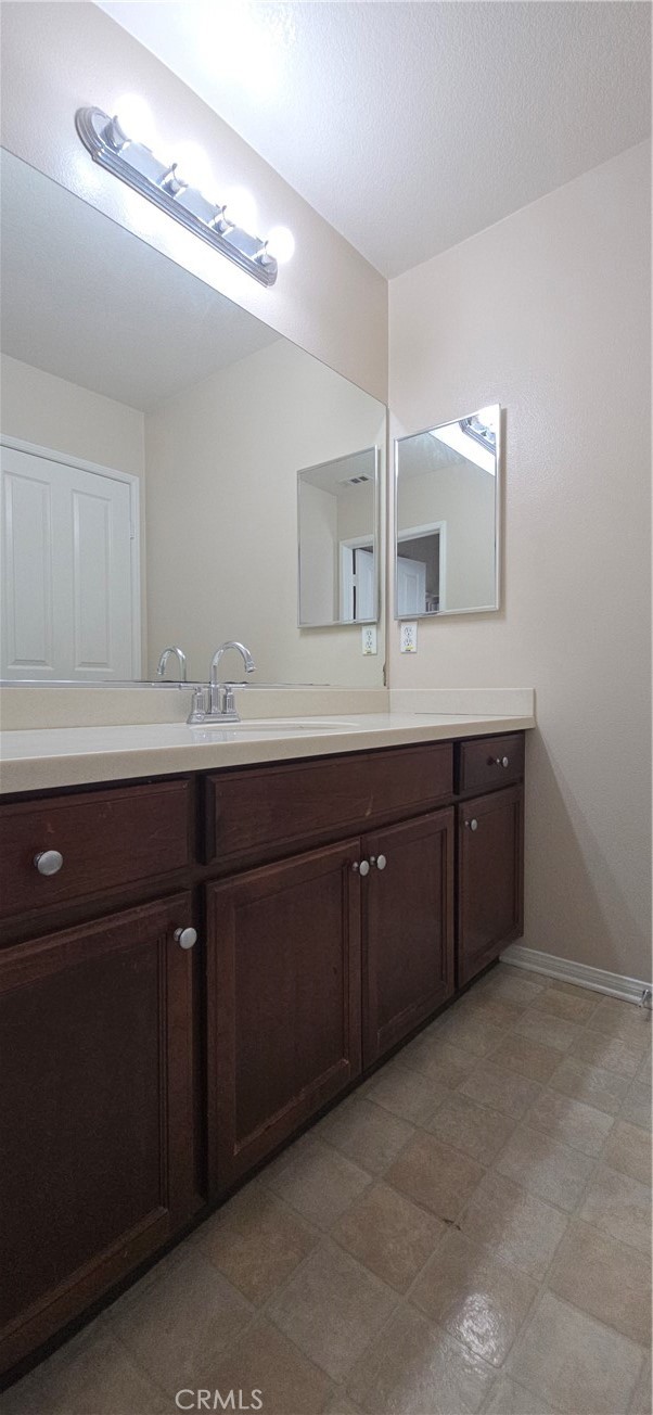 425 Merced Court Property Photo 34