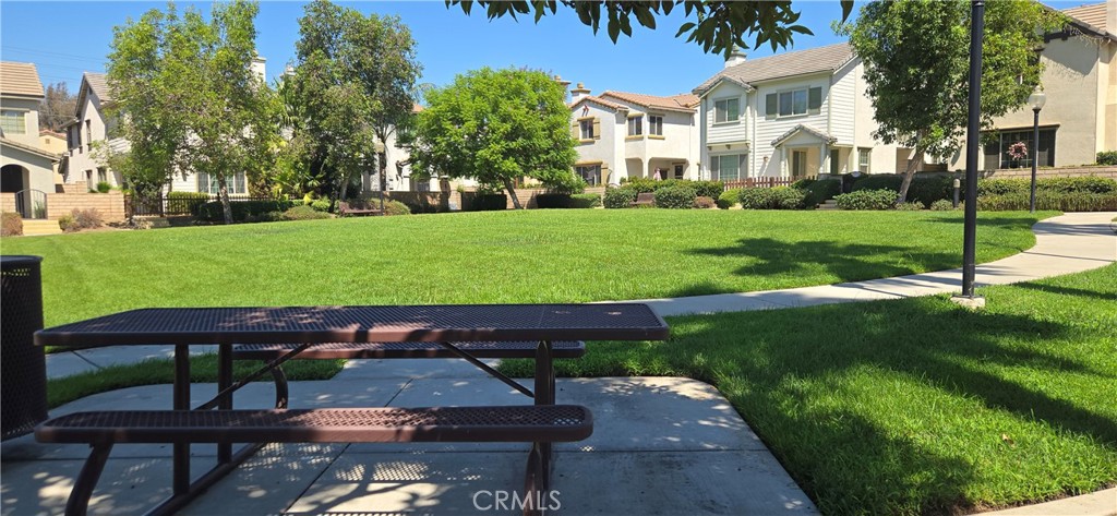 425 Merced Court Property Photo 43