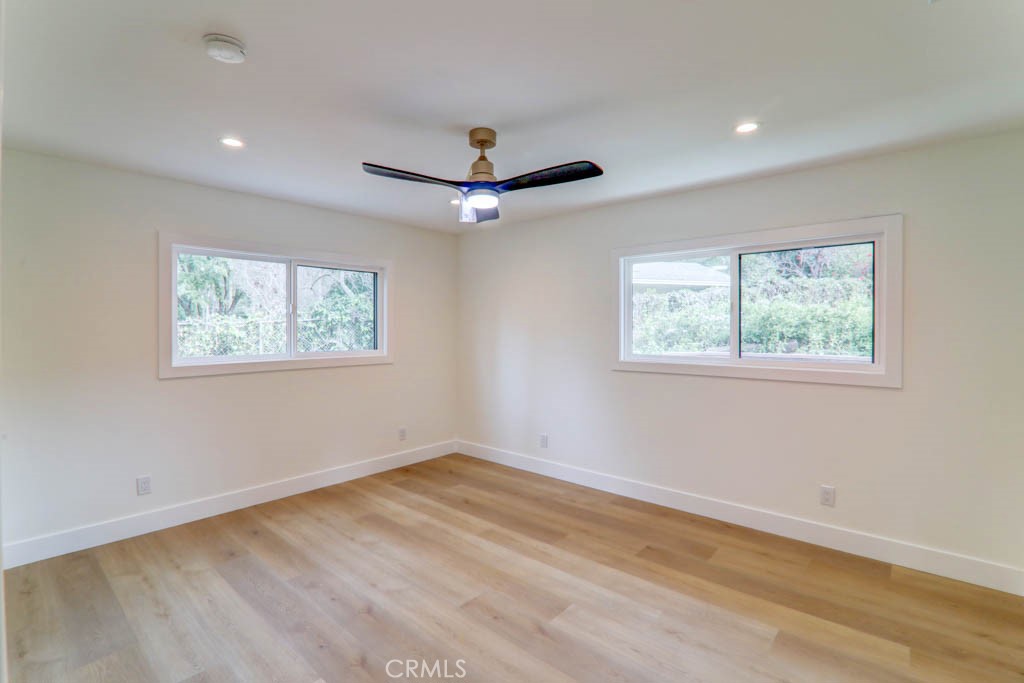 6174 Hawarden Property Photo 17