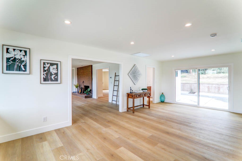 6174 Hawarden Property Photo 30