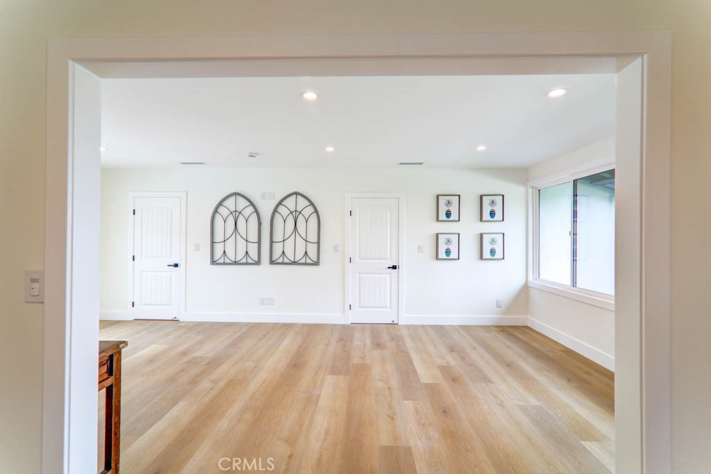 6174 Hawarden Property Photo 31