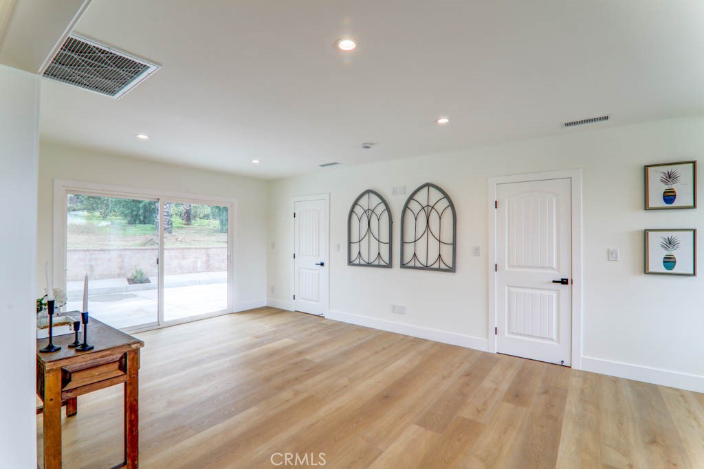 6174 Hawarden Property Photo 32