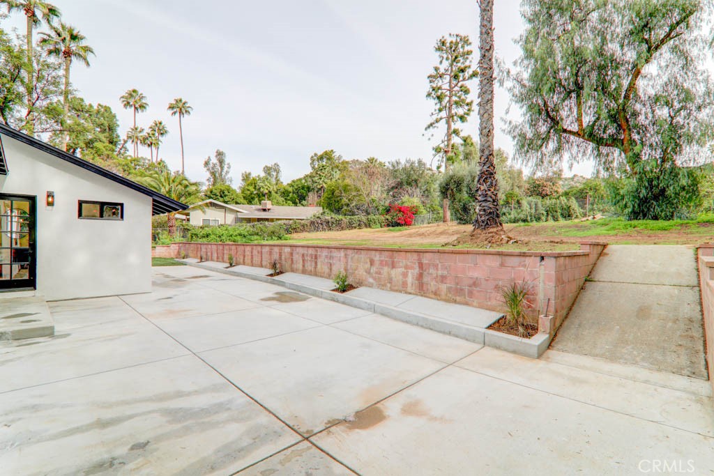 6174 Hawarden Property Photo 45