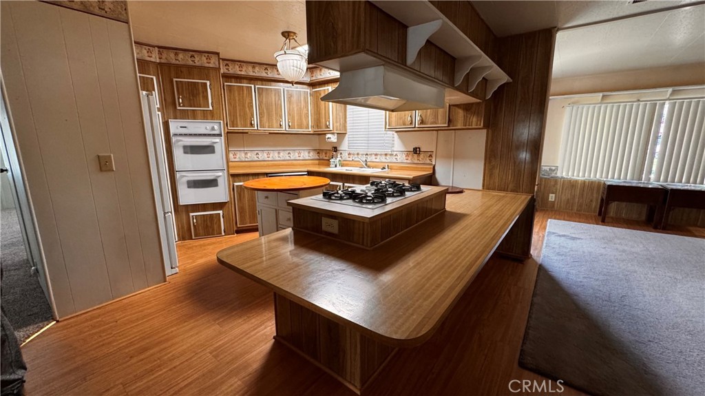 3800 Bradford 293 Property Photo 6