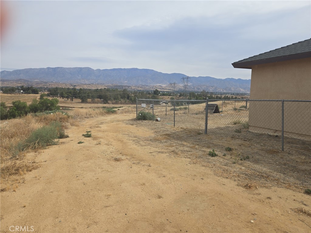 43330 Longhorn Road Property Photo 6