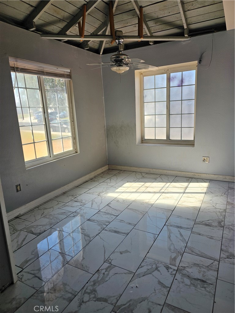 10030 Ontario Street Property Photo 6
