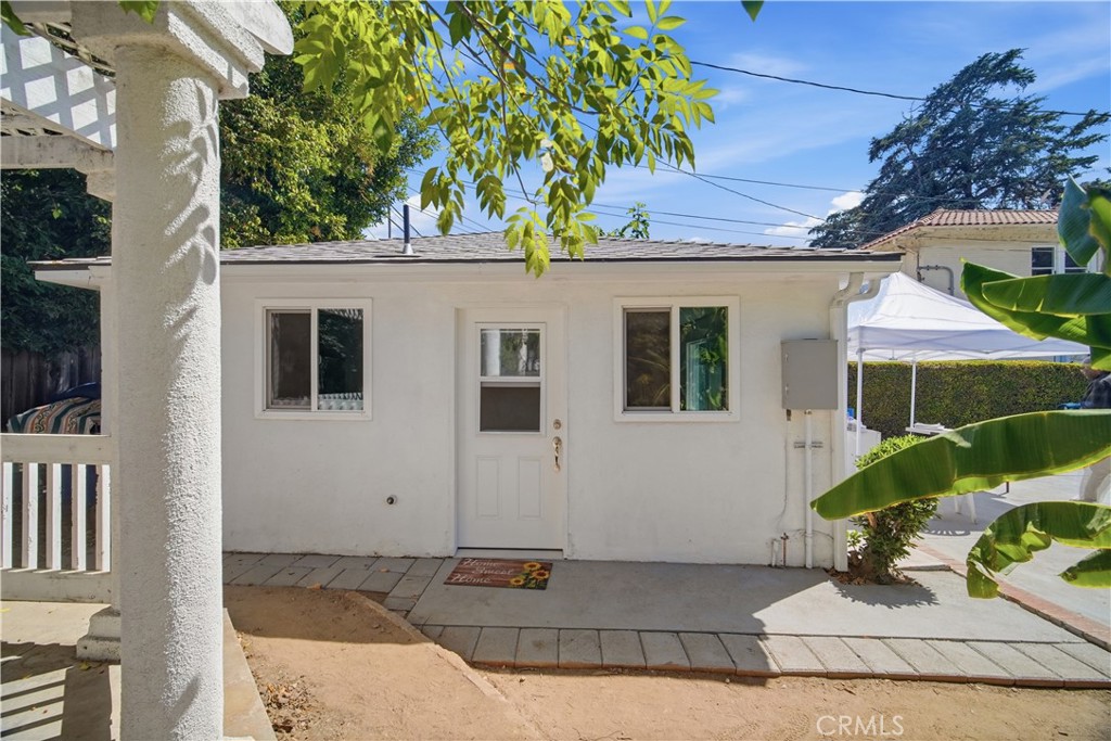 1826 Wellington Road Property Photo 10