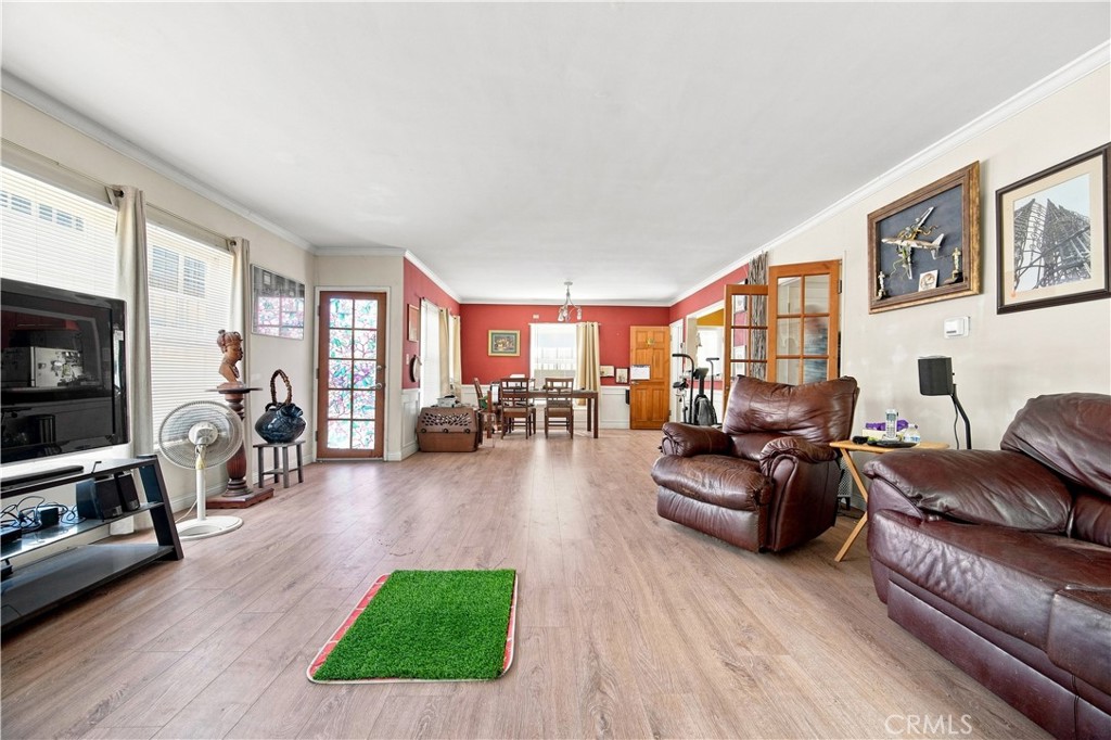 1826 Wellington Road Property Photo 12