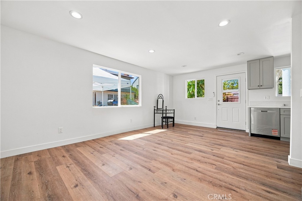 1826 Wellington Road Property Photo 21