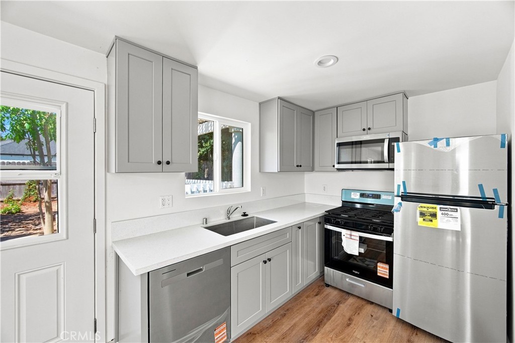 1826 Wellington Road Property Photo 24