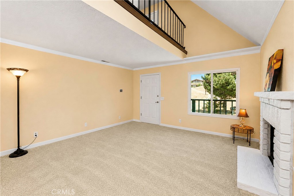 4718 Quartz Hill Property Photo 9