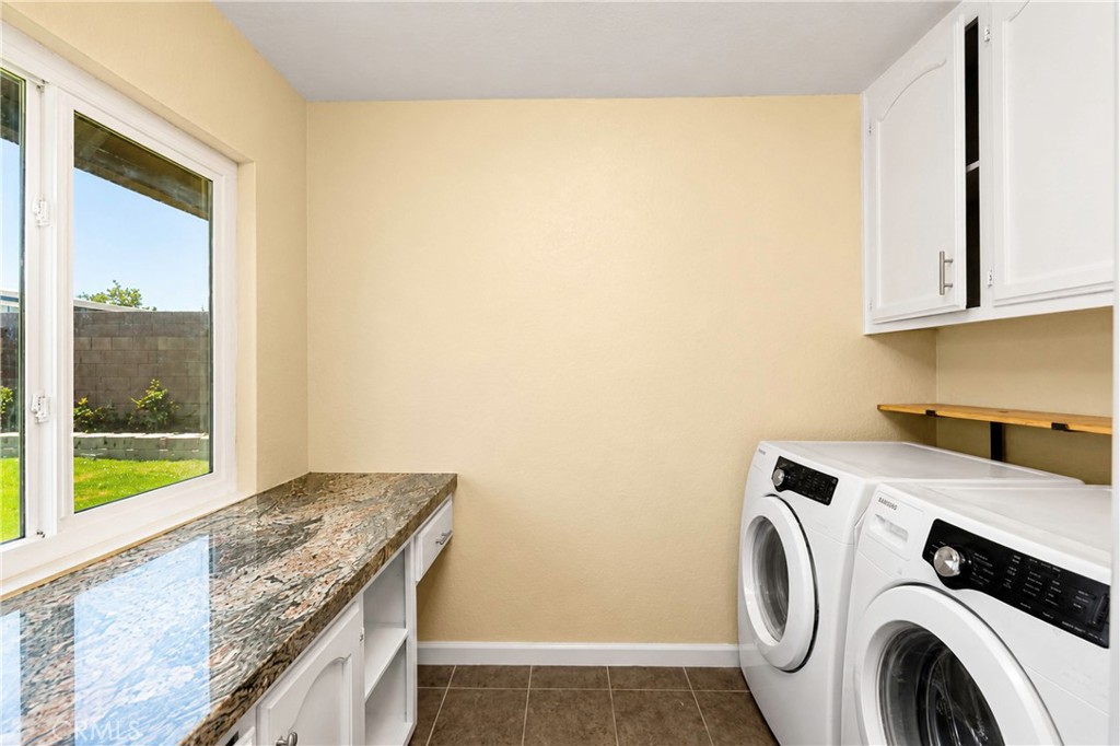 4718 Quartz Hill Property Photo 14