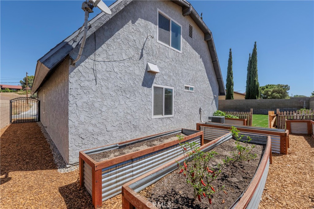4718 Quartz Hill Property Photo 40