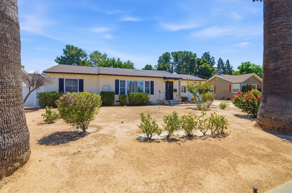 6080 Lawson Way Property Photo 2