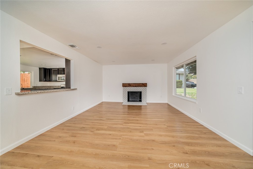 27888 Rainbow Lane Property Photo 10