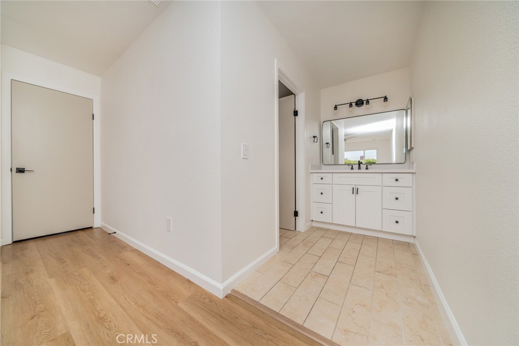 27888 Rainbow Lane Property Photo 32