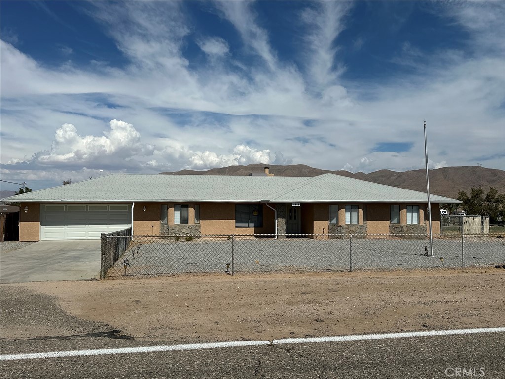 7515 Peach Property Photo 1