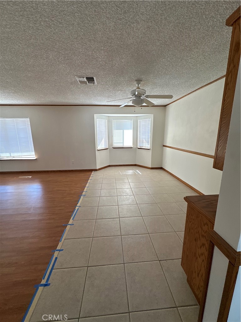7515 Peach Property Photo 6