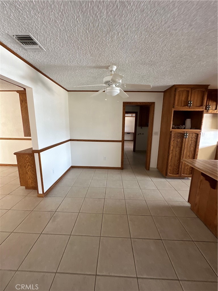 7515 Peach Property Photo 8