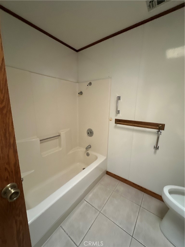 7515 Peach Property Photo 13