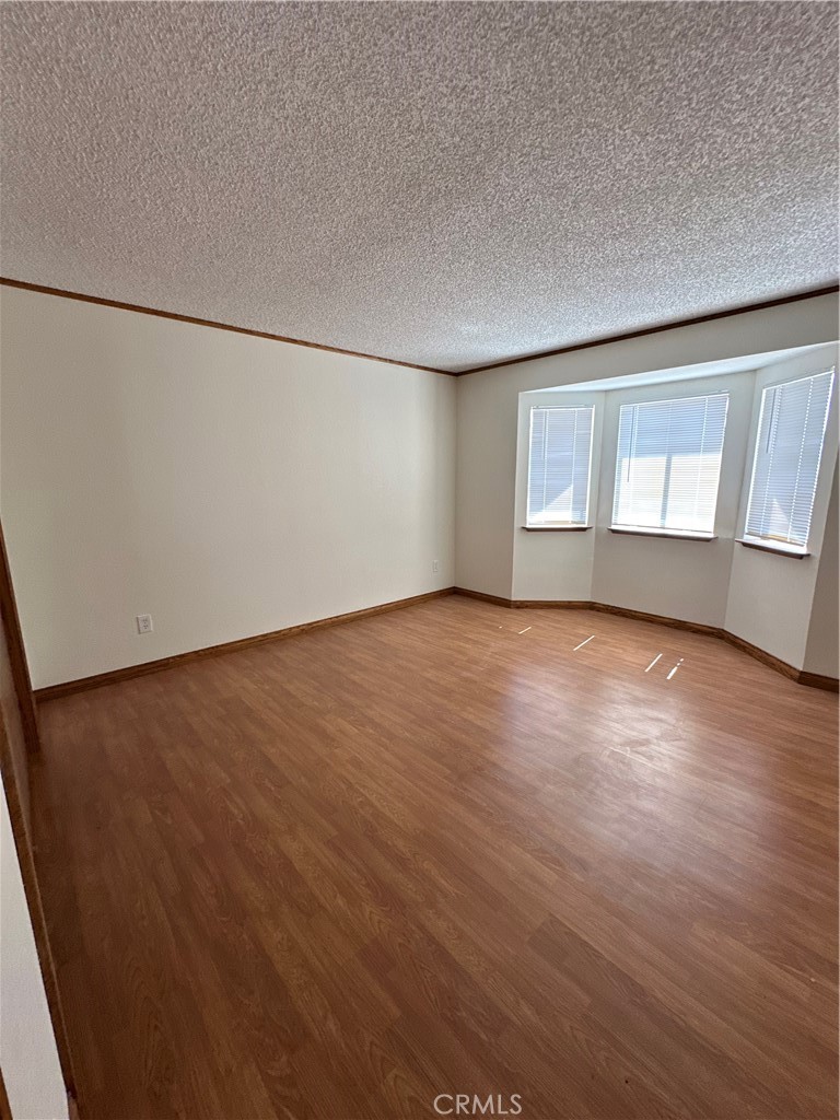 7515 Peach Property Photo 18