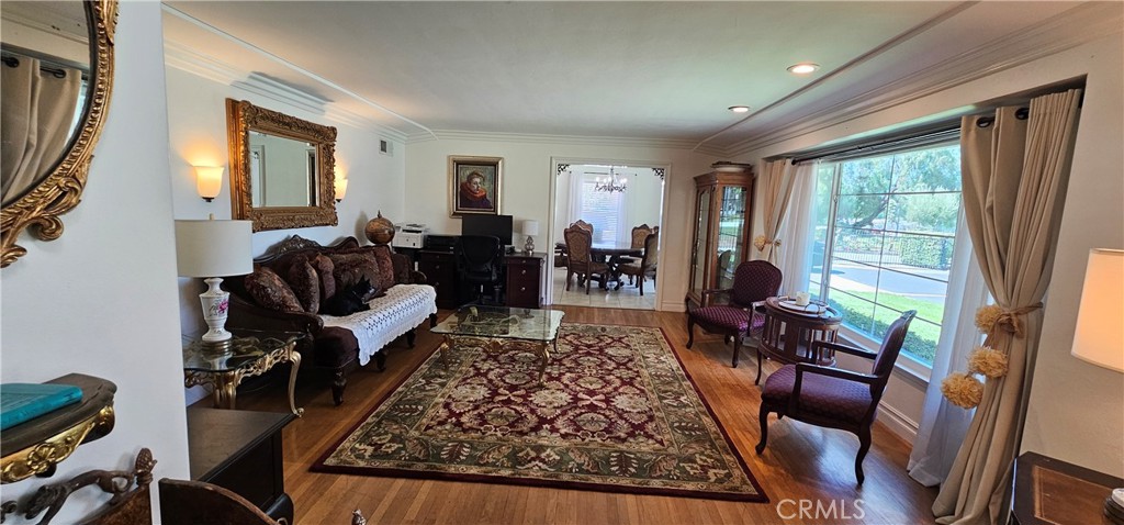 3037 Valencia Property Photo 14