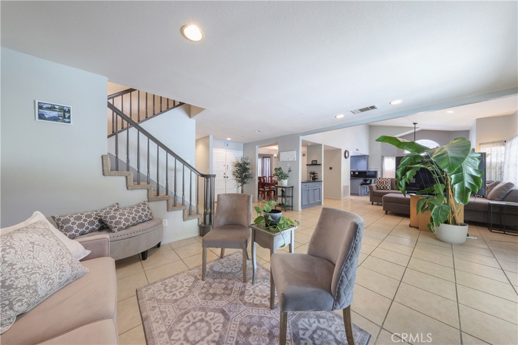 41501 Prairievista Place Property Photo 7