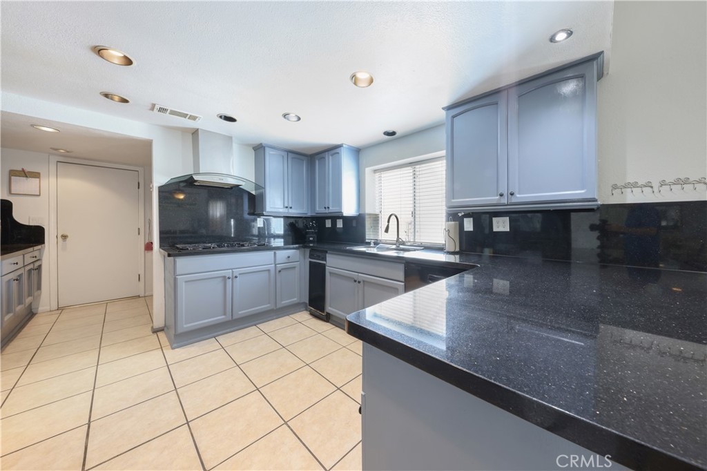 41501 Prairievista Place Property Photo 14