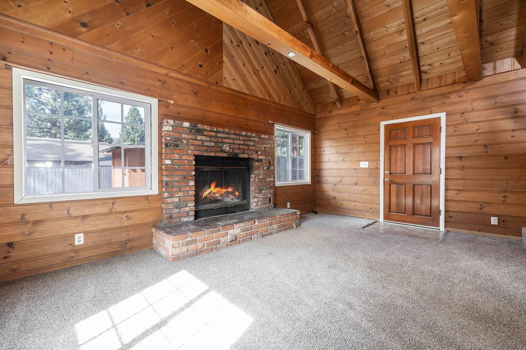 1031 W Aeroplane Property Photo 8