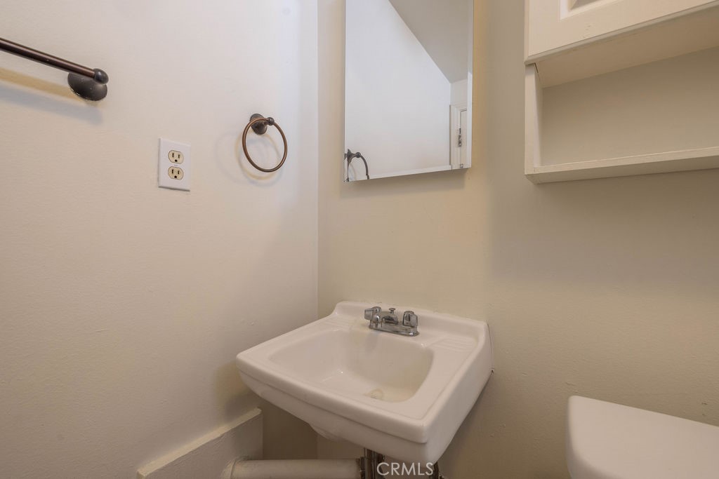1031 W Aeroplane Property Photo 15