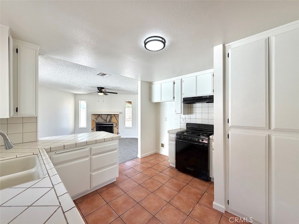 14409 Riverside Property Photo 11
