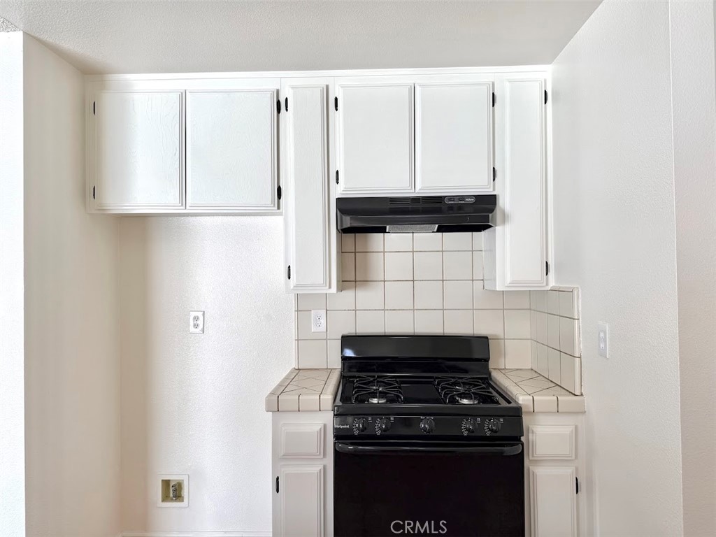 14409 Riverside Property Photo 12