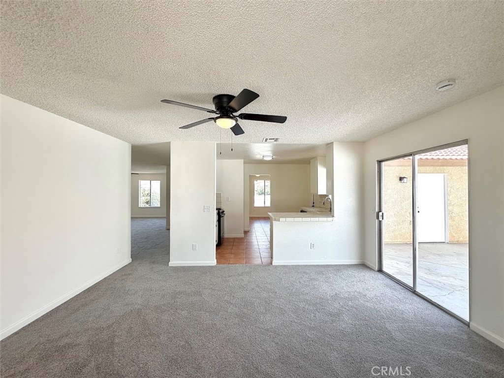14409 Riverside Property Photo 16