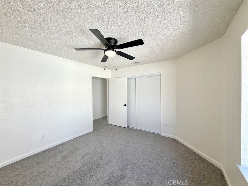 14409 Riverside Property Photo 19