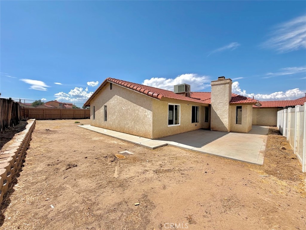 14409 Riverside Property Photo 25