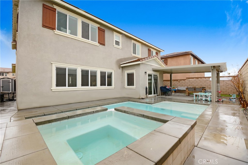 15740 Parry Peak Drive Property Photo 2