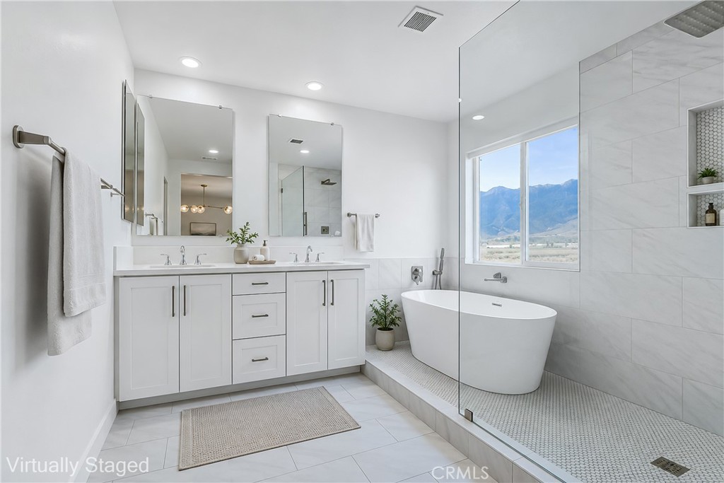 15740 Parry Peak Drive Property Photo 10