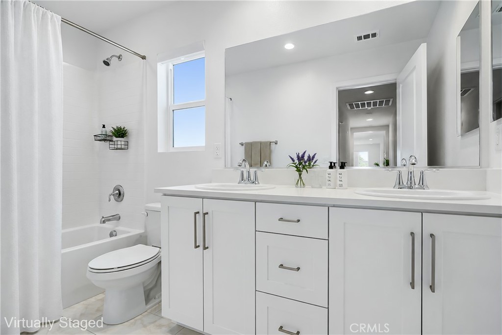 15740 Parry Peak Drive Property Photo 11