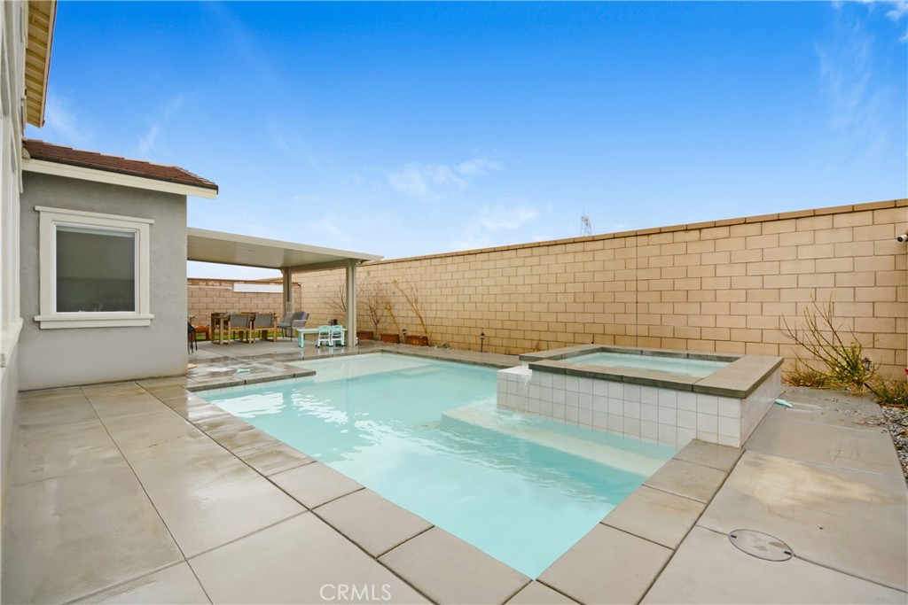 15740 Parry Peak Drive Property Photo 13