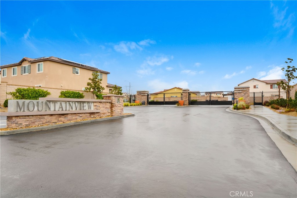 15740 Parry Peak Drive Property Photo 15