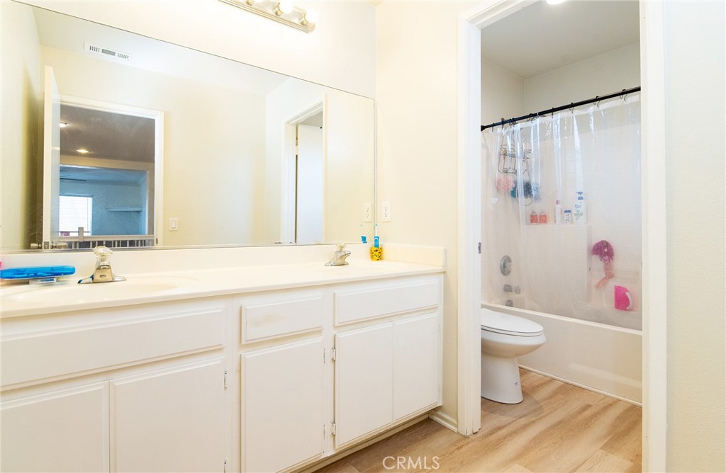 1271 Pardee Street Property Photo 16