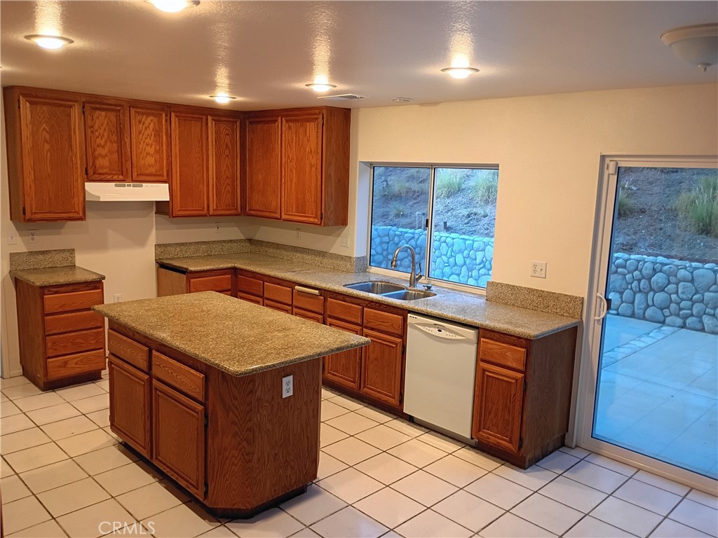 3234 W Shepard Lane Property Photo 31