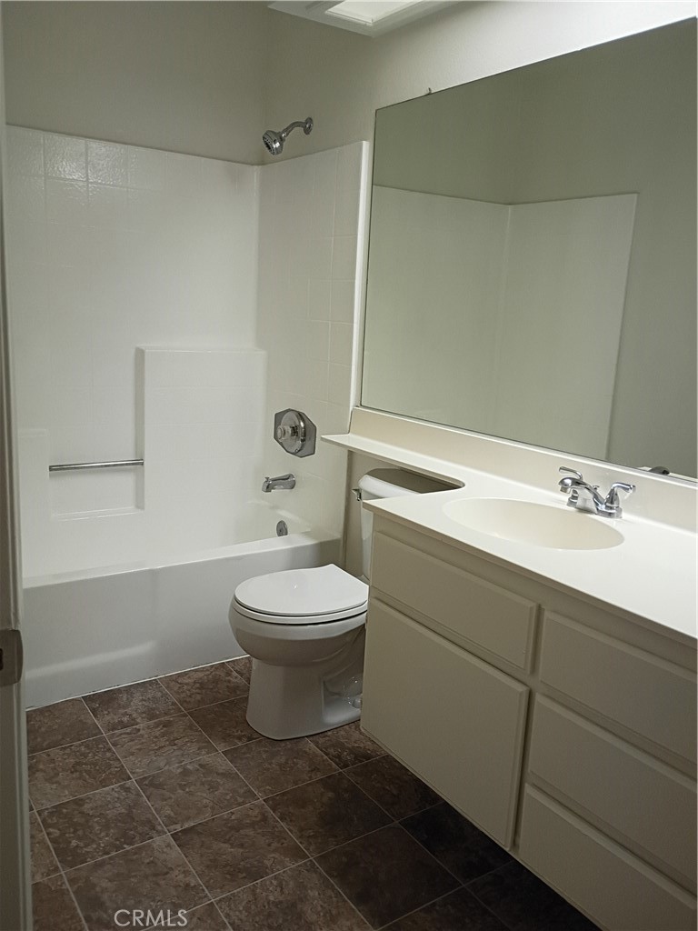 3234 W Shepard Lane Property Photo 45