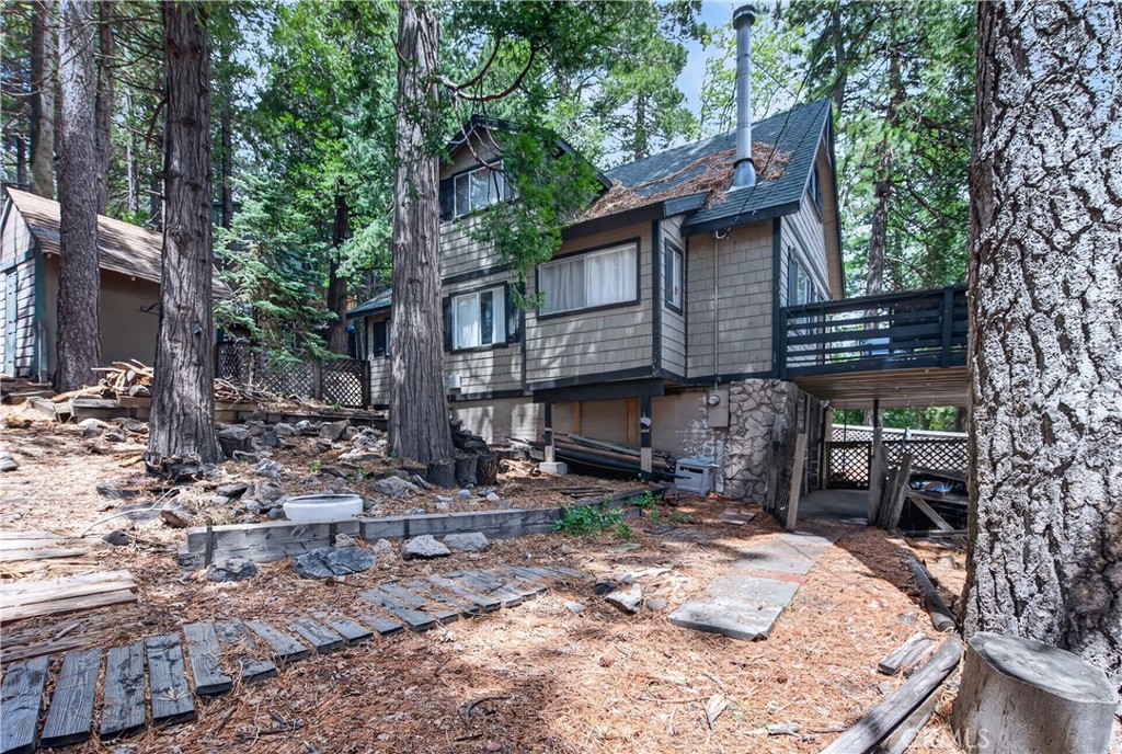 1190 Scenic Property Photo 6